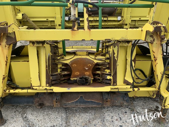 Photo of 2013 John Deere 7480