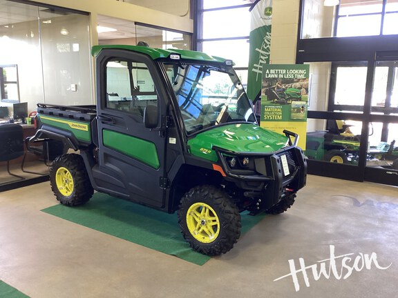 Photo of John Deere XUV 875R Signature Edition