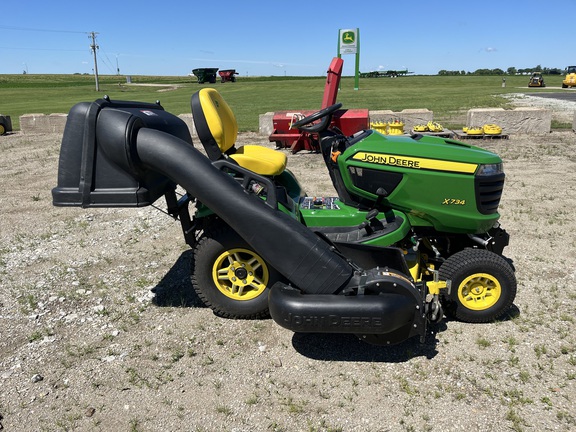2019 John Deere X734 - Photo4
