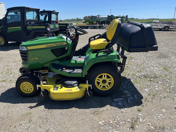 2019 John Deere X734 - Photo8