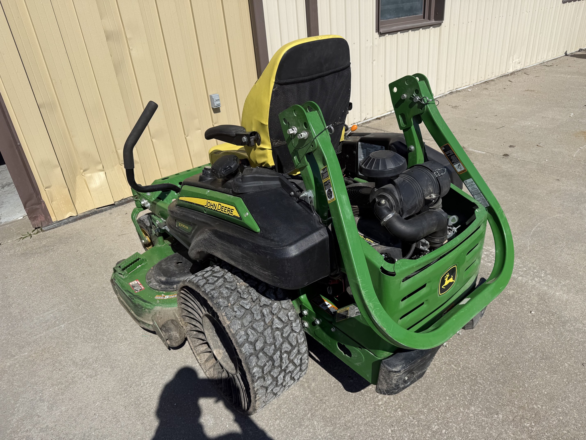  2022 John Deere Z930M at Heritage Tractor in Nevada, MO