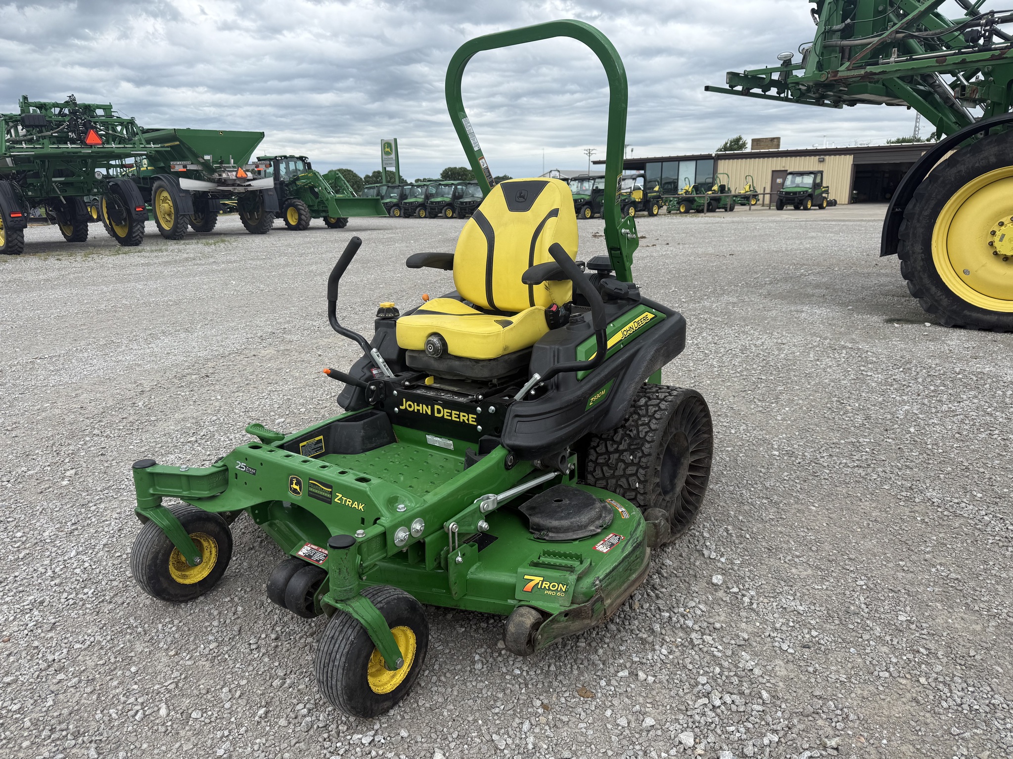 Used John Deere Z930M 669563 for Sale | Heritage Tractor