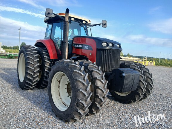 Photo of 2012 Versatile 305 MFWD