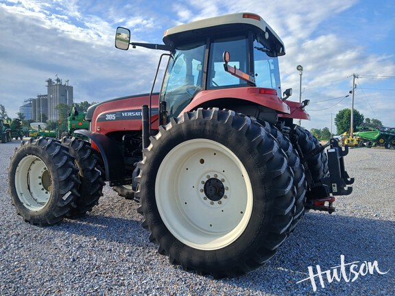 Photo of 2012 Versatile 305 MFWD