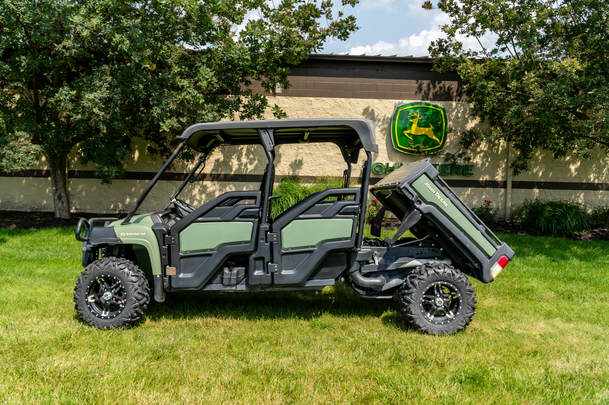 Used 2022 John Deere XUV 825M S4 ATVs & Gators at Koenig Equipment in Tipp City, OH - PhotoXL21
