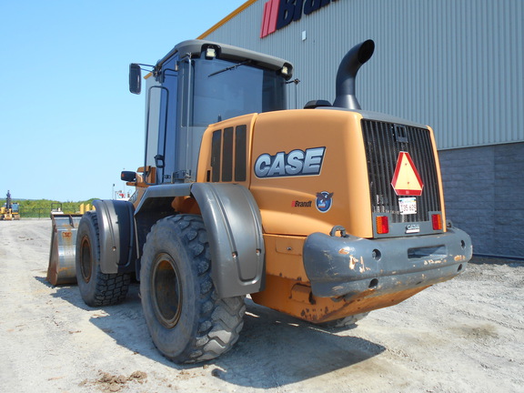 2016 Case 621F