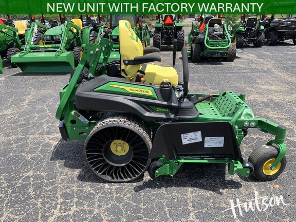 Photo of 2025 John Deere Z930M