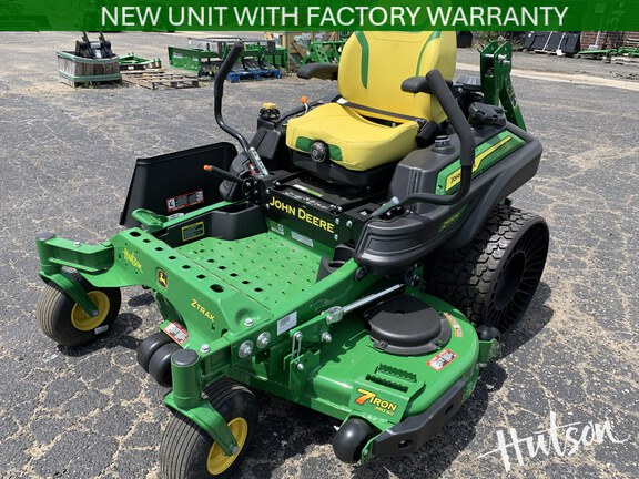 Photo of 2025 John Deere Z930M