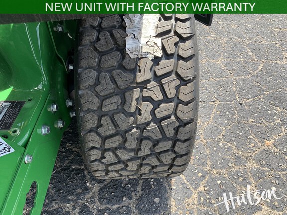 Photo of 2025 John Deere Z930M