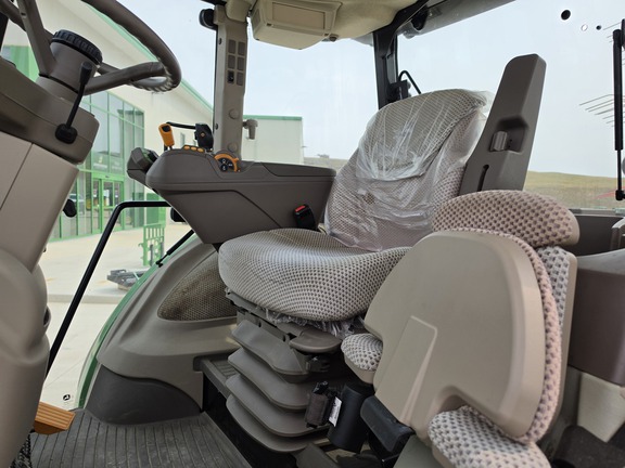 2018 John Deere 5100R (13th thumbnail)