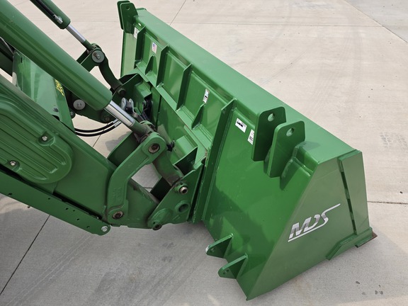 2018 John Deere 5100R (26th thumbnail)