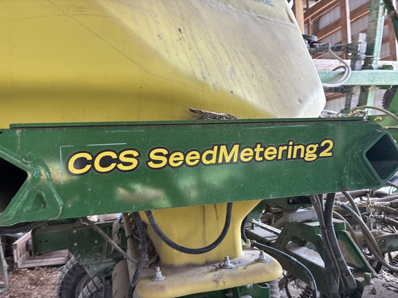 Used 2022 John Deere N530C Air Drills and Seeders at Koenig Equipment in Greensburg, IN - Photo6