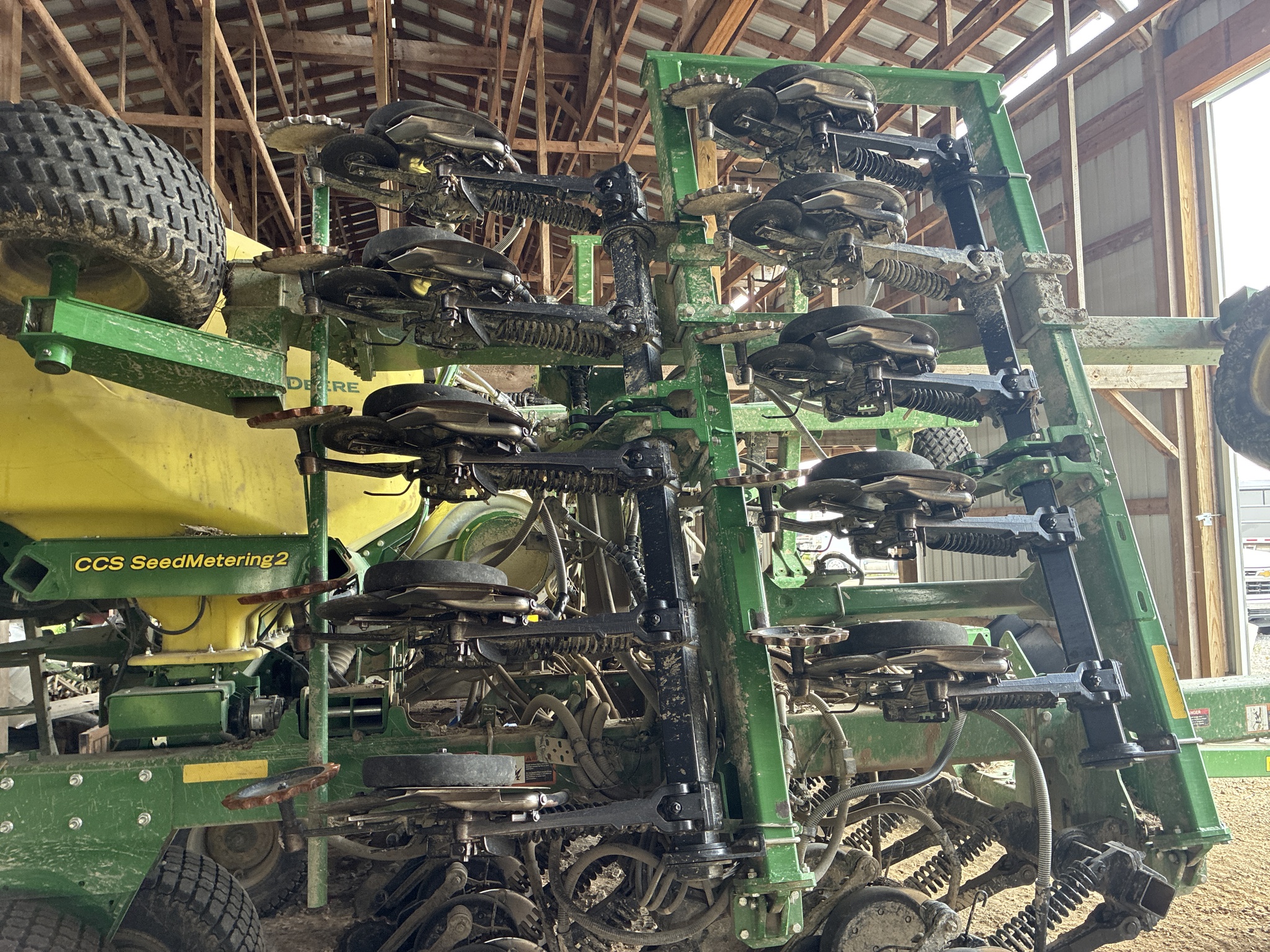 Used 2022 John Deere N530C Air Drills and Seeders at Koenig Equipment in Greensburg, IN - PhotoXL2