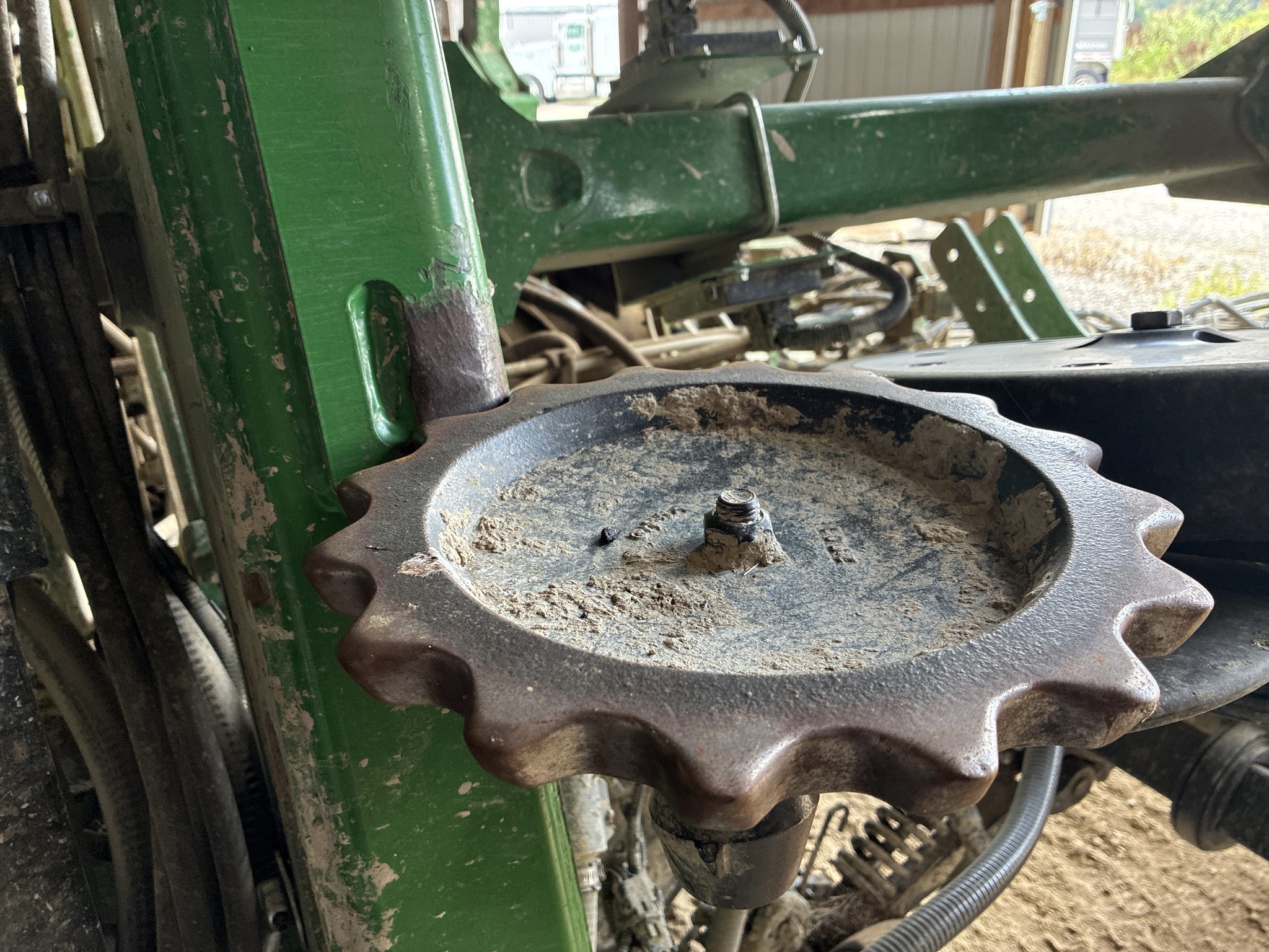 Used 2022 John Deere N530C Air Drills and Seeders at Koenig Equipment in Greensburg, IN - PhotoXL18