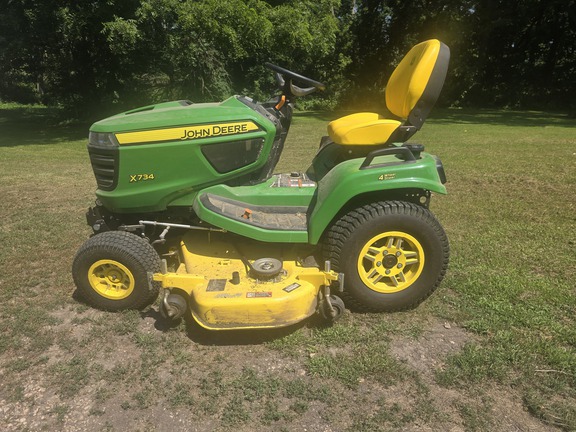 2022 John Deere X734 - Photo8