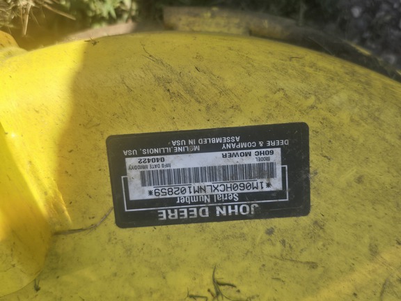 2022 John Deere X734 - Photo4