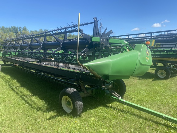 Photo of 2012 John Deere 635D