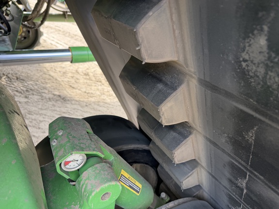2024 John Deere X9 1100 - Photo13