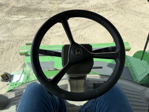 2024 John Deere X9 1100 - Photo40