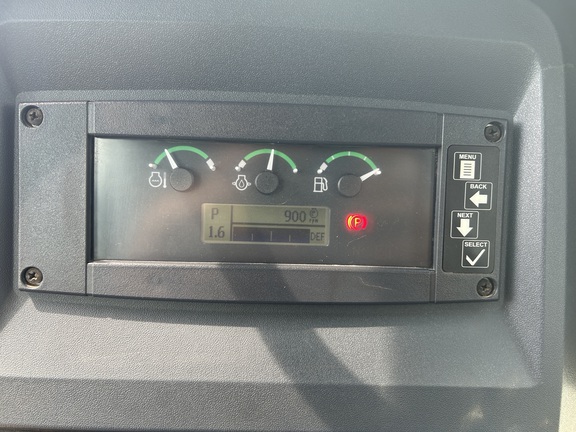 2018 John Deere 700K