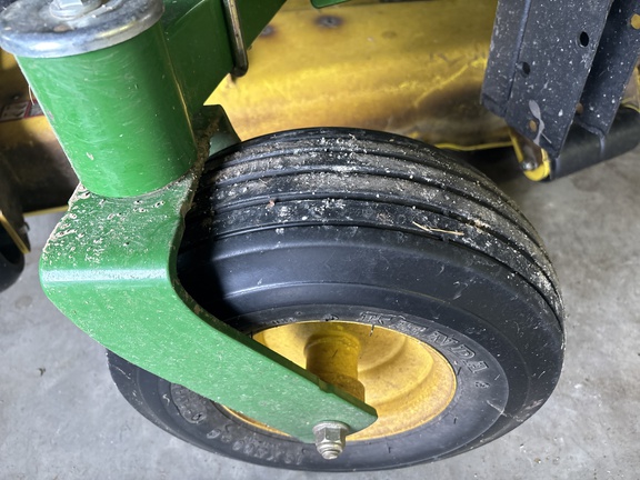 Used 2018 John Deere Z535M Zero Turn Mowers at Koenig Equipment in Amelia, OH - Photo9