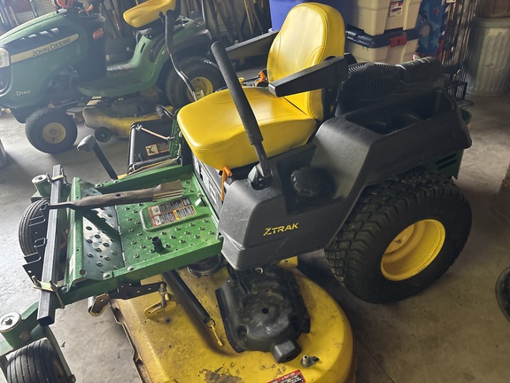 Used 2018 John Deere Z535M Zero Turn Mowers at Koenig Equipment in Amelia, OH - Photo3