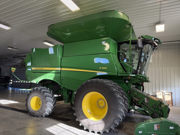 2021 John Deere S790 - Photo5