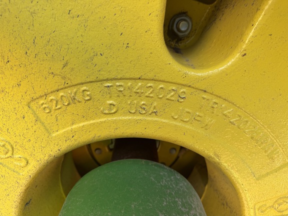 2025 John Deere 9R 640 - Photo15