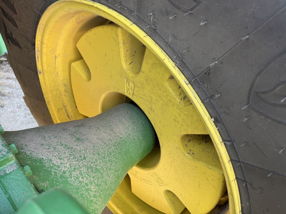 2025 John Deere 9R 640 - Photo16