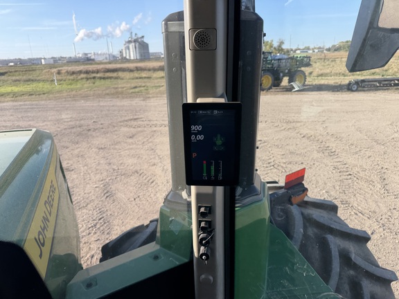 2025 John Deere 9R 640 - Photo39