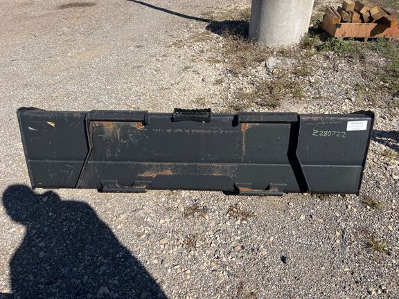 0 John Deere 76BUCKET