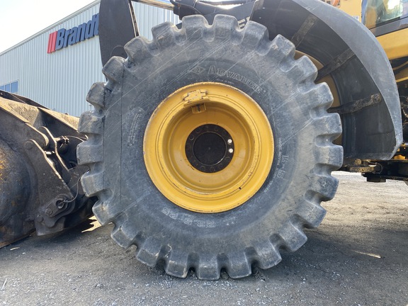 2020 John Deere 724L