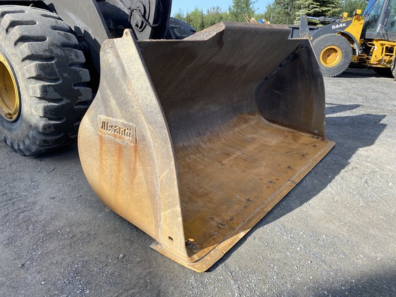 2020 John Deere 724L