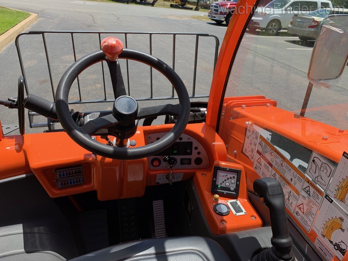 2020 Skytrak 3013 Image 9