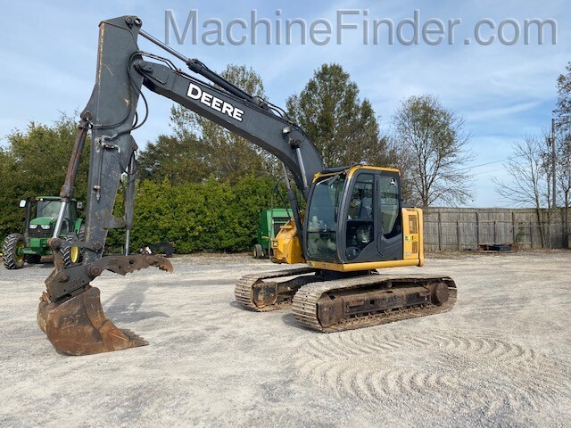 2012 John Deere 135D Image 1