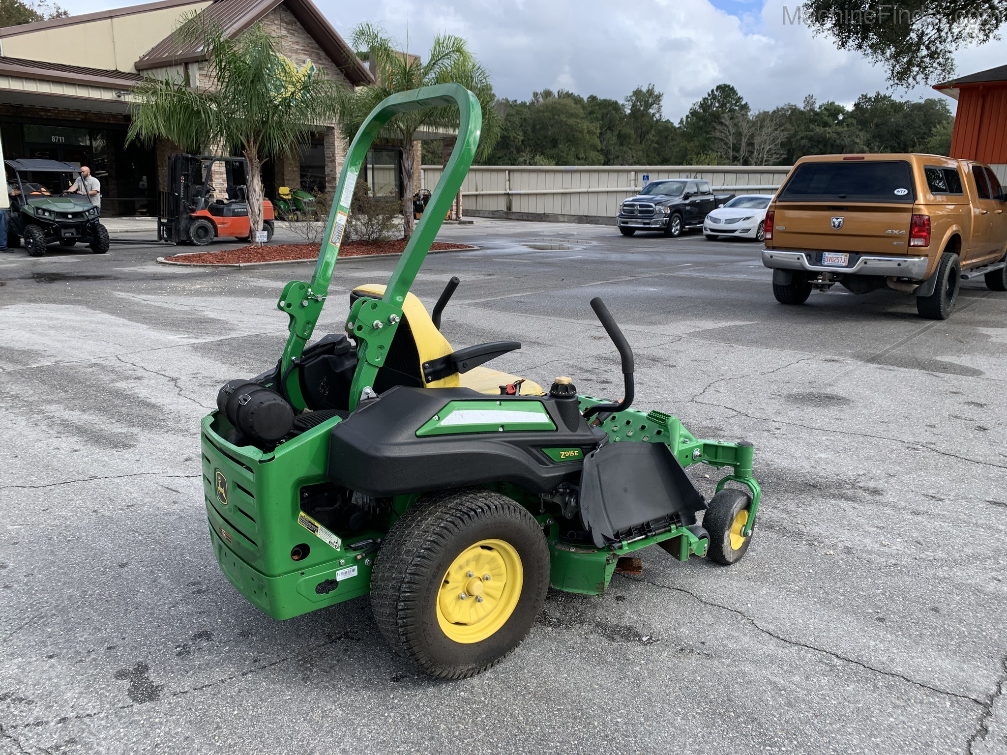 2018 John Deere Z915E Image 4