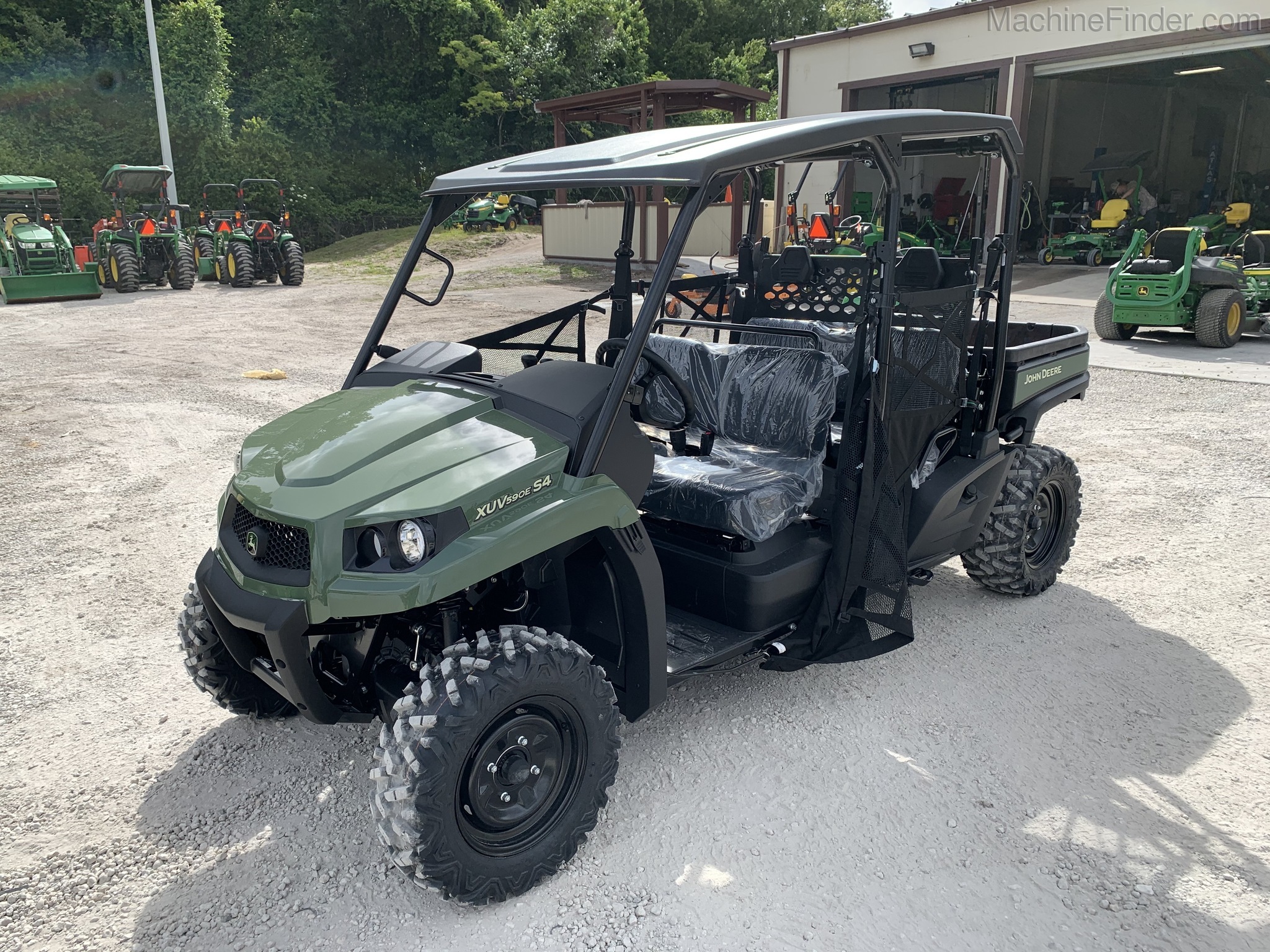 2021 John Deere 590E Image 1