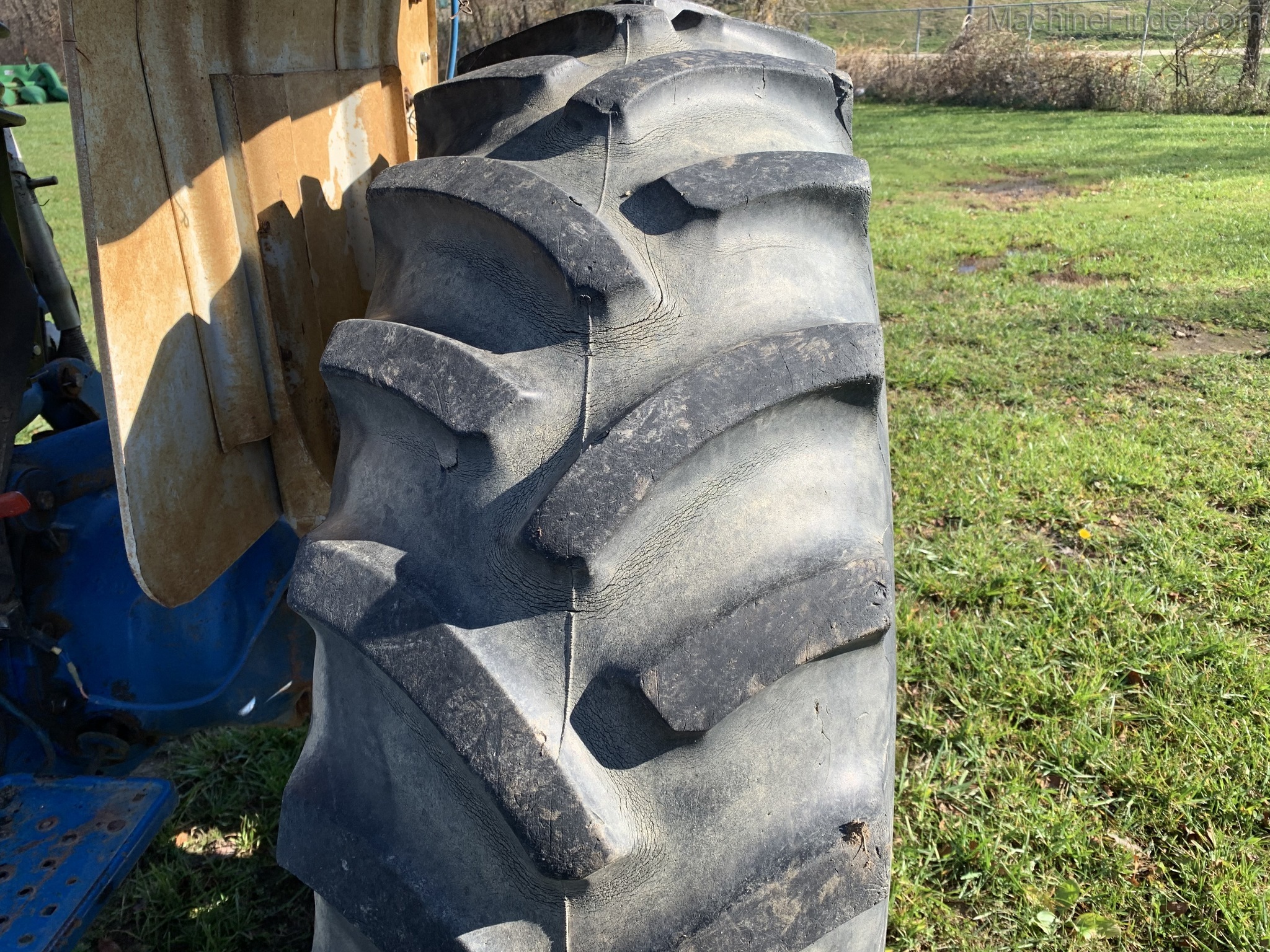 1987 Ford 4610 SERIES II Image 10