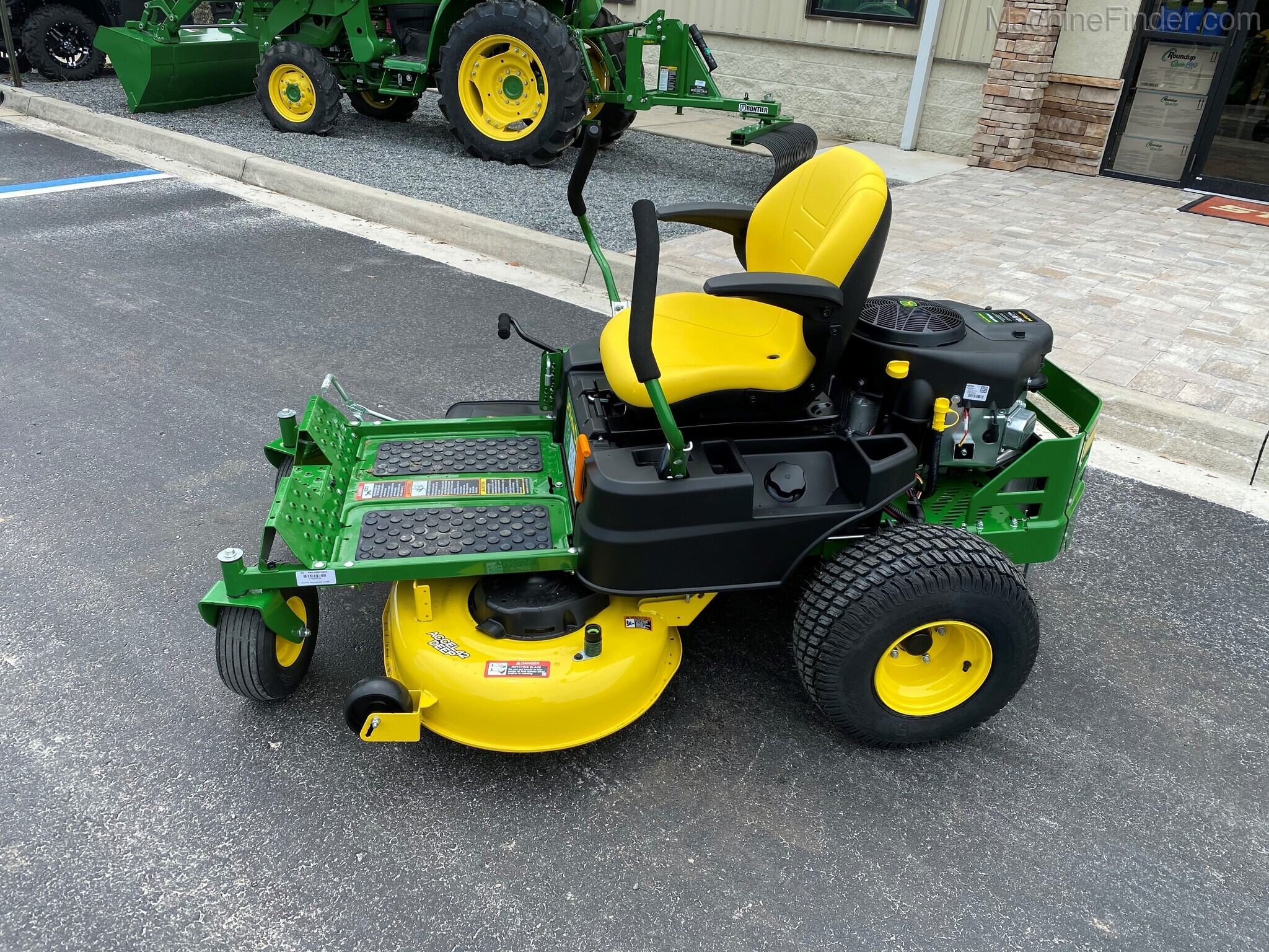 2021 John Deere Z345R Image 2