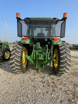2013 John Deere 6115D Image 4