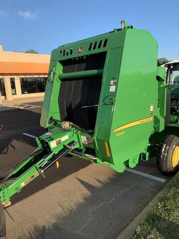 2022 John Deere 450E Image 2