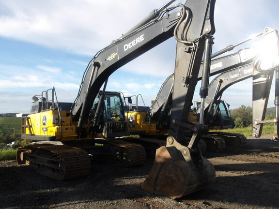2023 John Deere 210P
