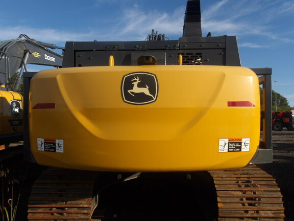 2023 John Deere 210P