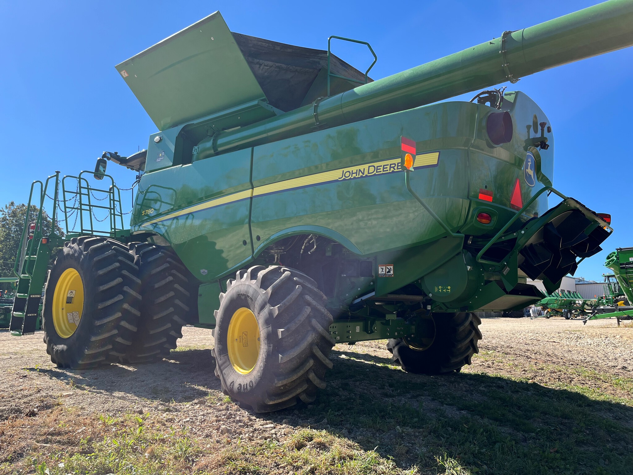  2022 John Deere S780 at Heritage Tractor in Rockport, IL