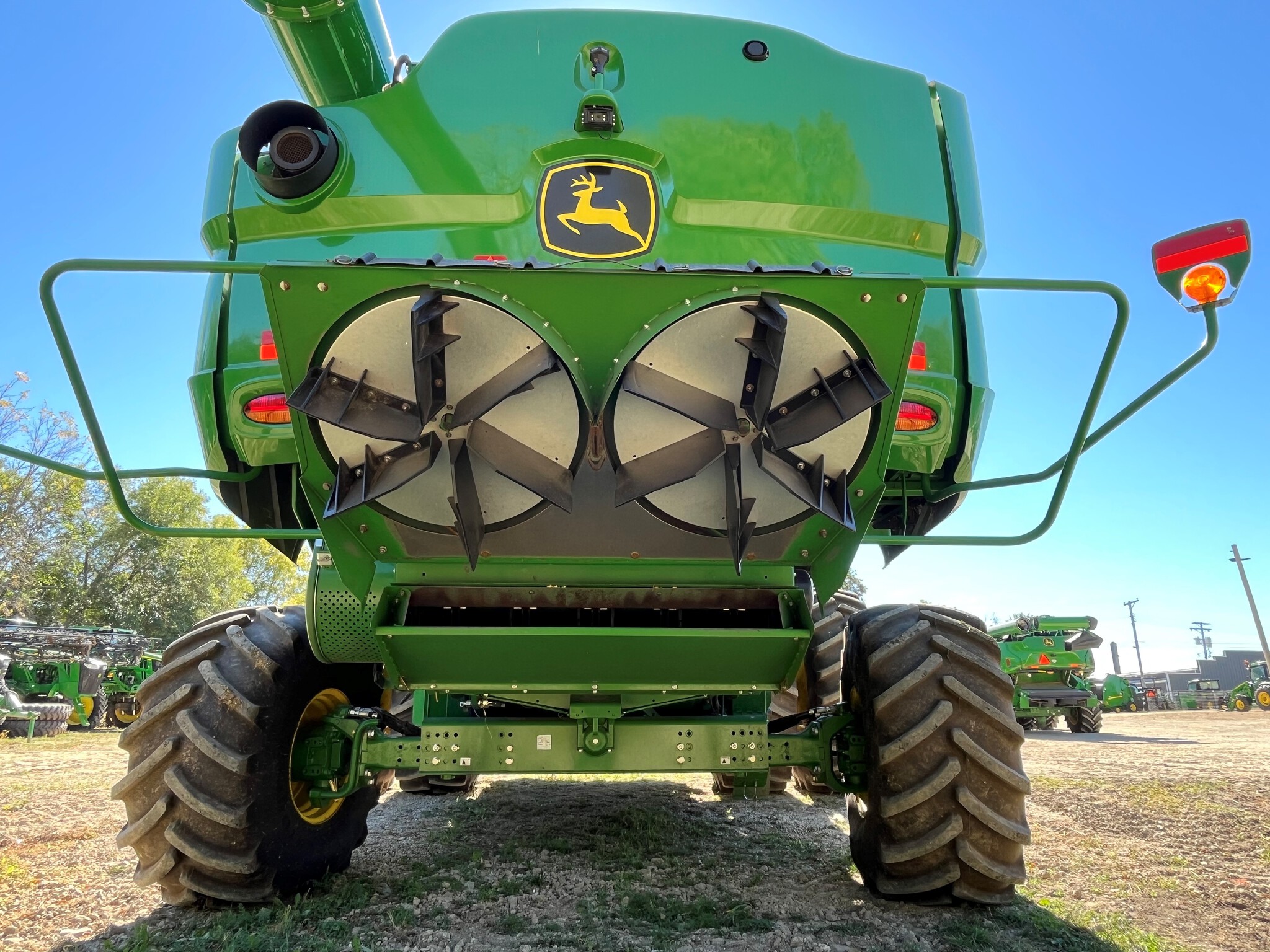  2022 John Deere S780 at Heritage Tractor in Rockport, IL