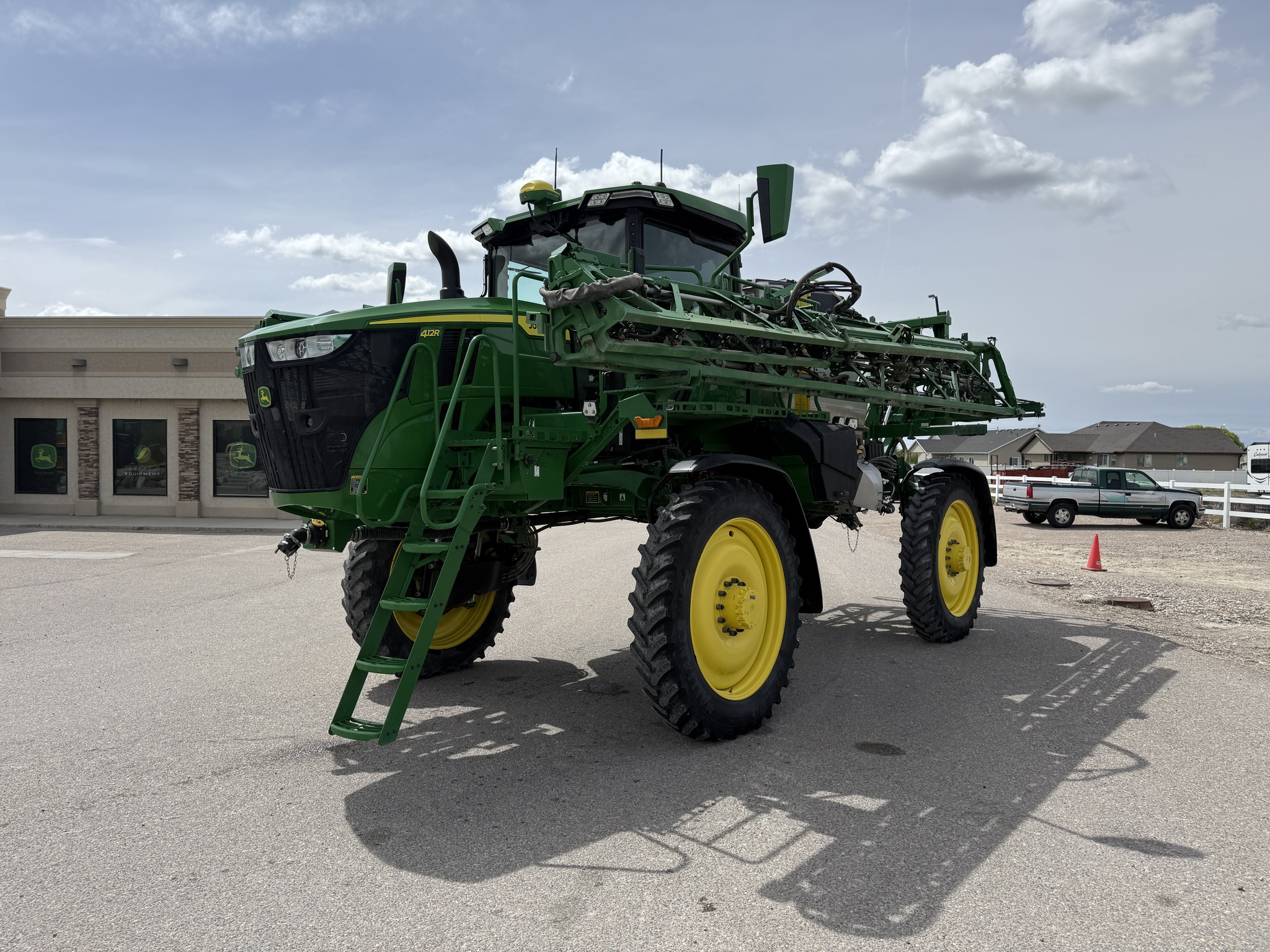 2022 John Deere 412R Image 1