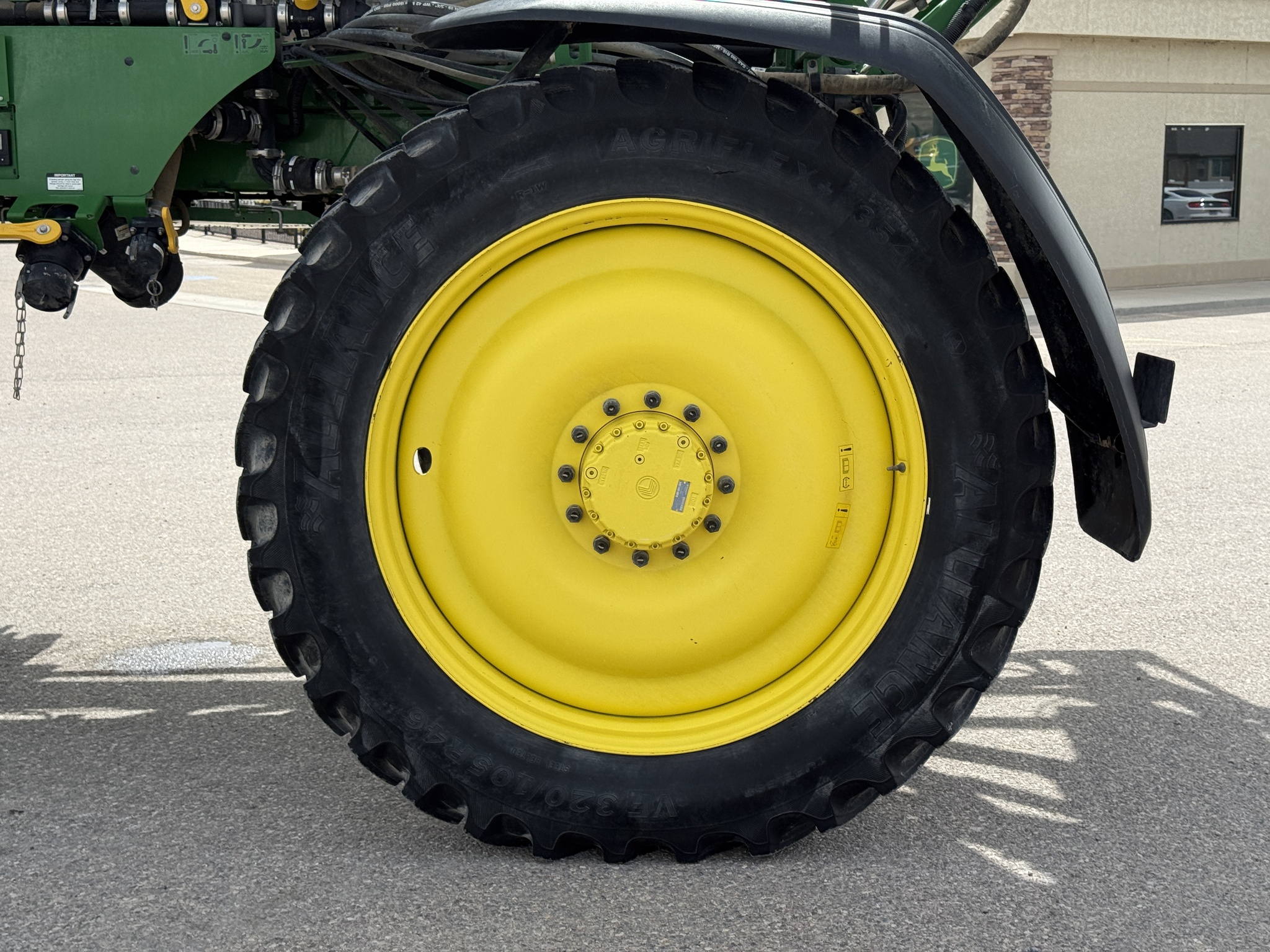 2022 John Deere 412R Image 30