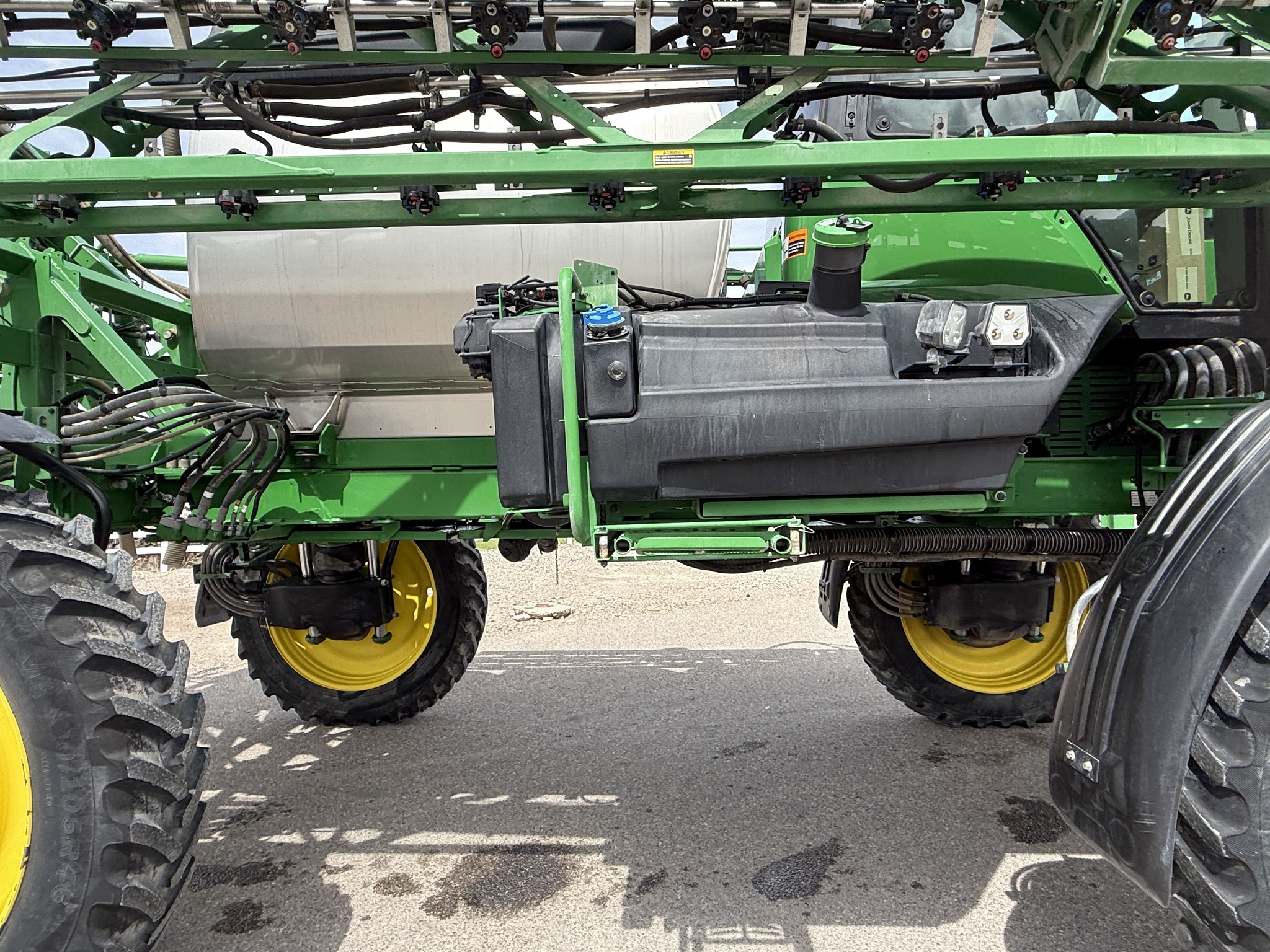 2022 John Deere 412R Image 39