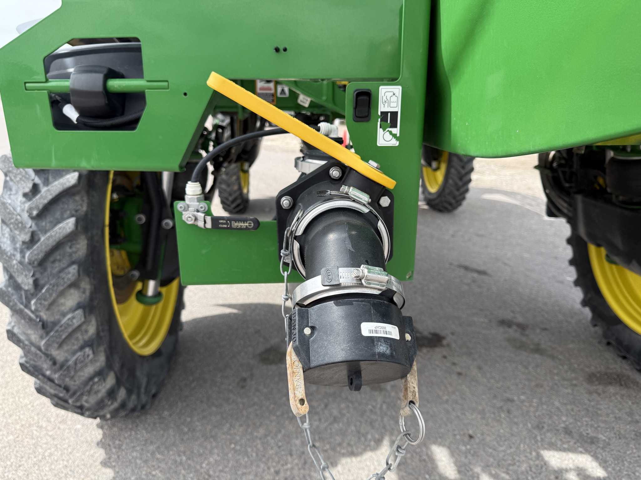 2022 John Deere 412R Image 40