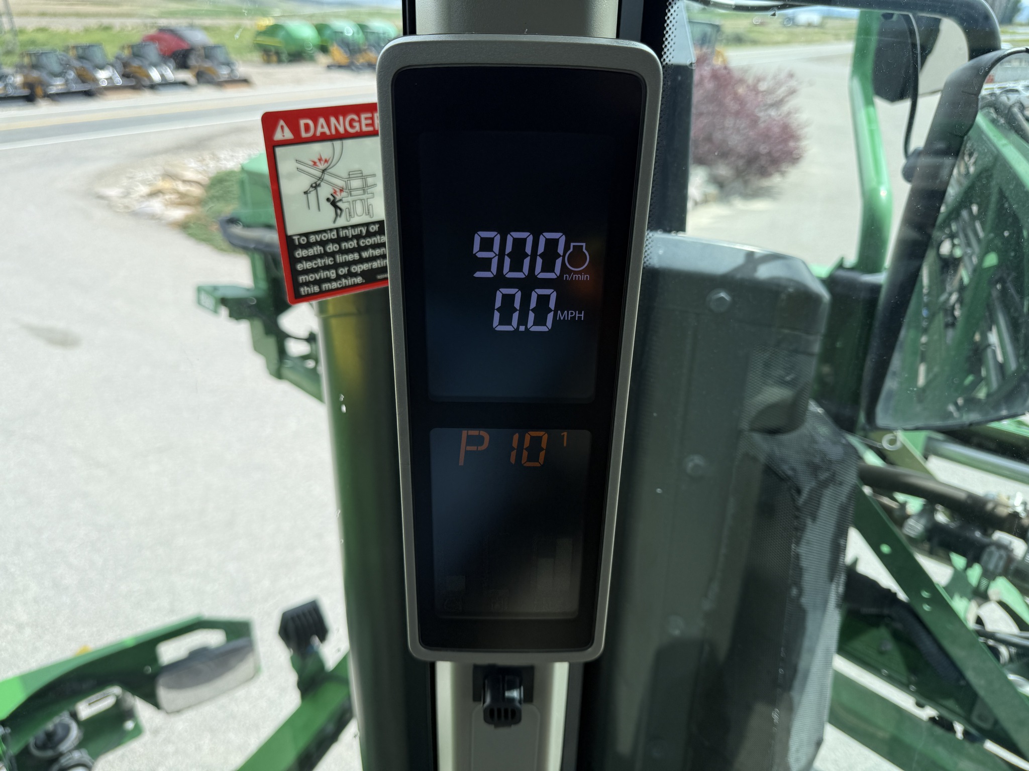 2022 John Deere 412R Image 17